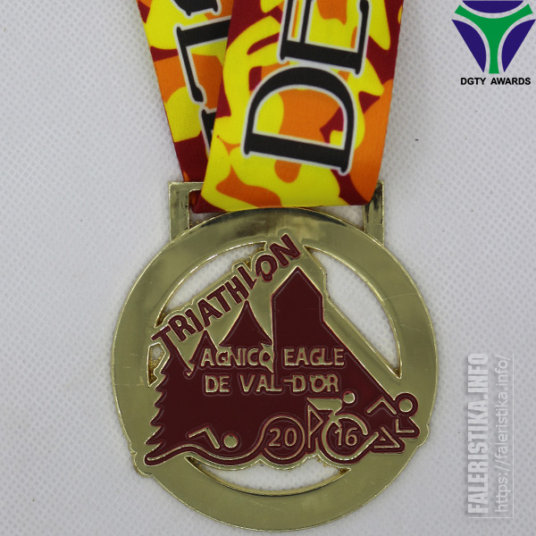 Professional-manufacturer-custom-gold-plated-triathlon-souvenir.jpg