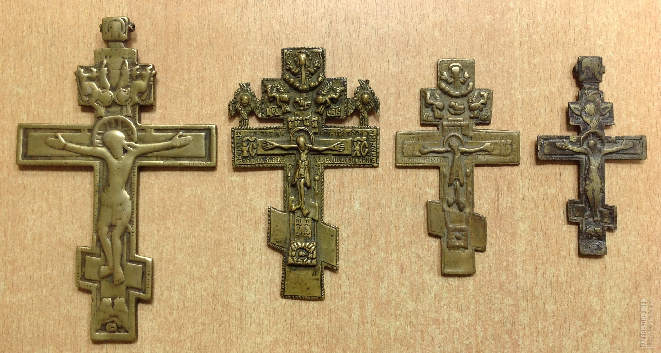 фото разных крестов