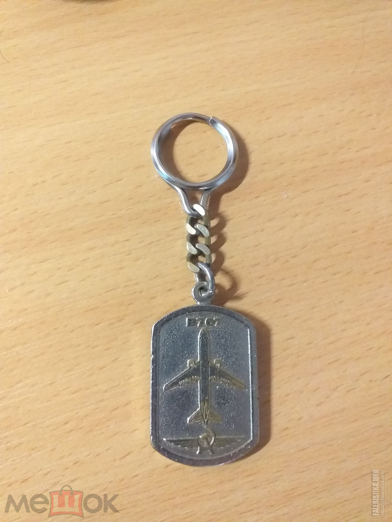 215432272.jpg