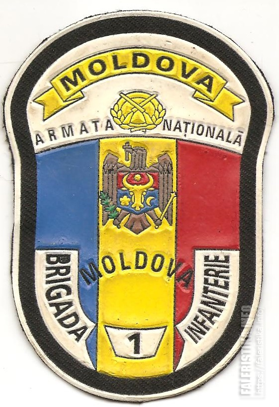 Нарукавный_знак_1-й_пехотной_бригады_Национальной_Армии_Республики_Молдова.jpg