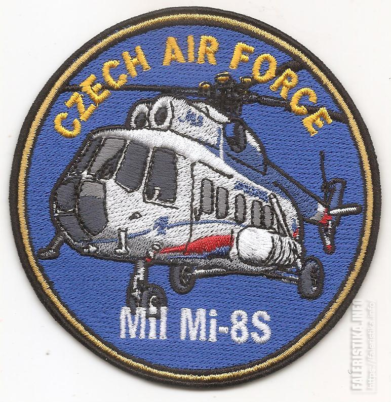 Нарукавный_знак_пилота_вертолёта_Mi-8S_ВВС_Чехии.jpg