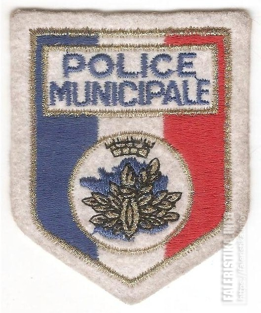 Нарукавный_знак_муниципальной_полиции_Франции.jpg