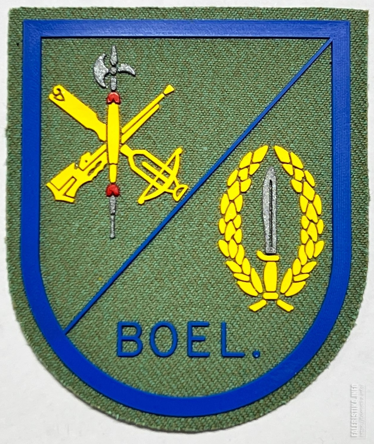 Нарукавный_знак_группы_специального_назначения_BOEL-Banderas_de_Operaciones_EspecialesСухопутных_войск_Испании.jpg