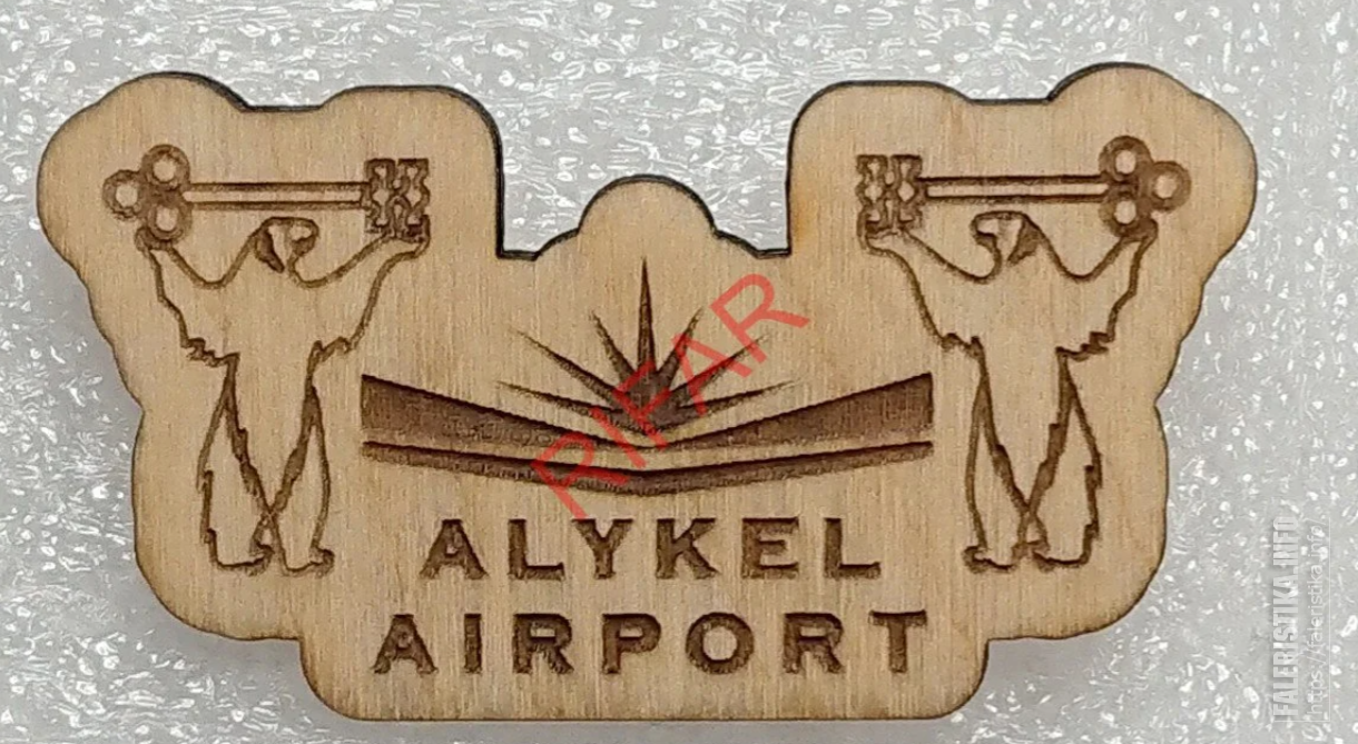 Аэропорт_Норильск_Алыкель_Дерево_заколка_51_мм_х_28_мм_1.png