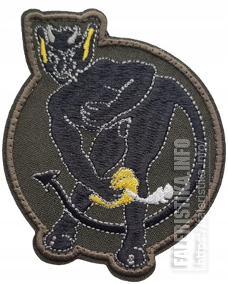 Нарукавный_знак_37-ой_авиационной_эскадрильи_воздушной_кавалерии_Земля_Ленчицка_ВВС_Польши.jpg