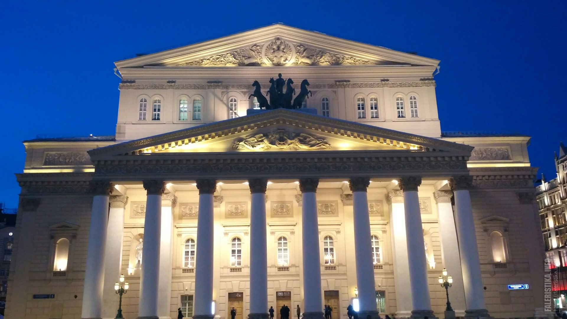 Театры музеи это культурные. Театры музеи это культурные. Спбг «музей театрального и музыкального искусства». Театральный музей санкт-петербург. Театры казани презентация.