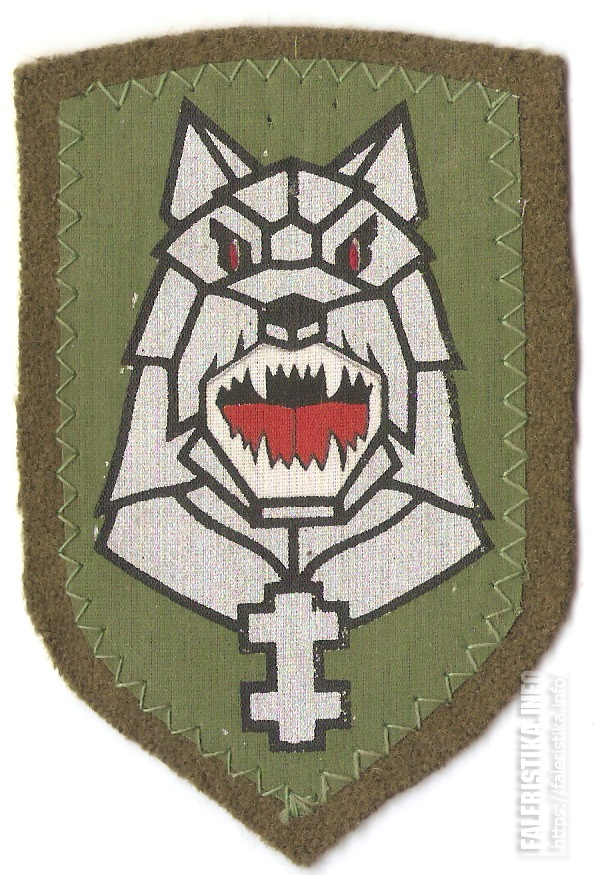 Нарукавный_знак_Моторизованной_пехотной_бригады_«Железный_Волк»_Вооружённых_сил_Литвы_лесной.jpg